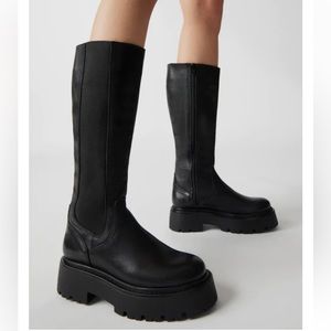 Steve Madden Rex Tall Leather Black Boots Size 8 - Never Worn